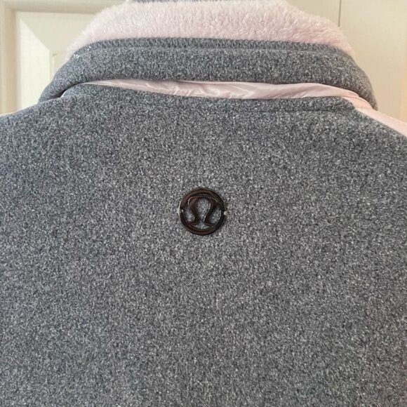 Lululemon pink pastel jacket and pant size 8 - Picture 5 of 15